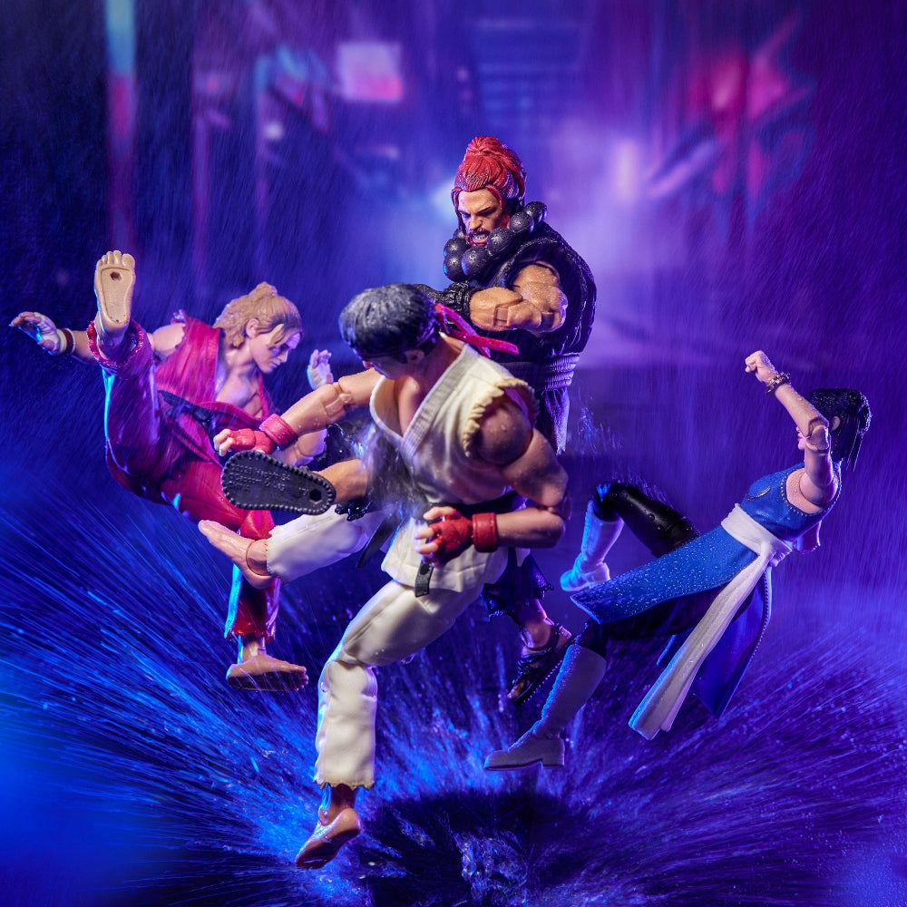 Street Fighter Akuma (Deluxe)