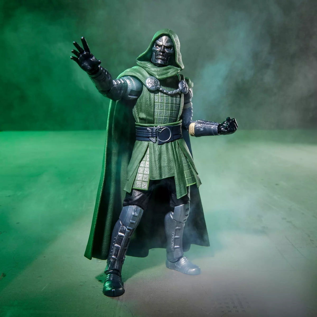 Marvel Legends Series Doctor Doom