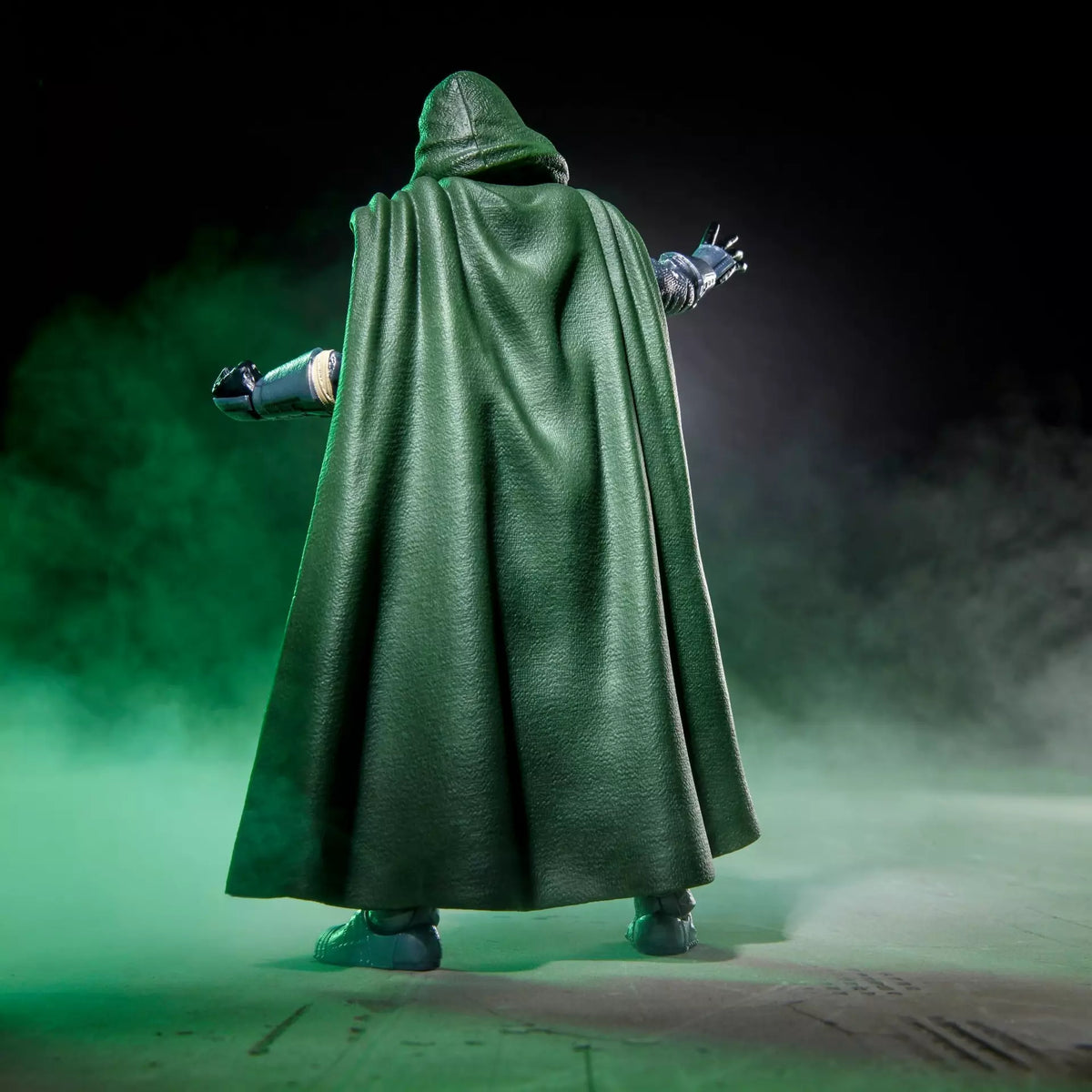 Marvel Legends Series Doctor Doom